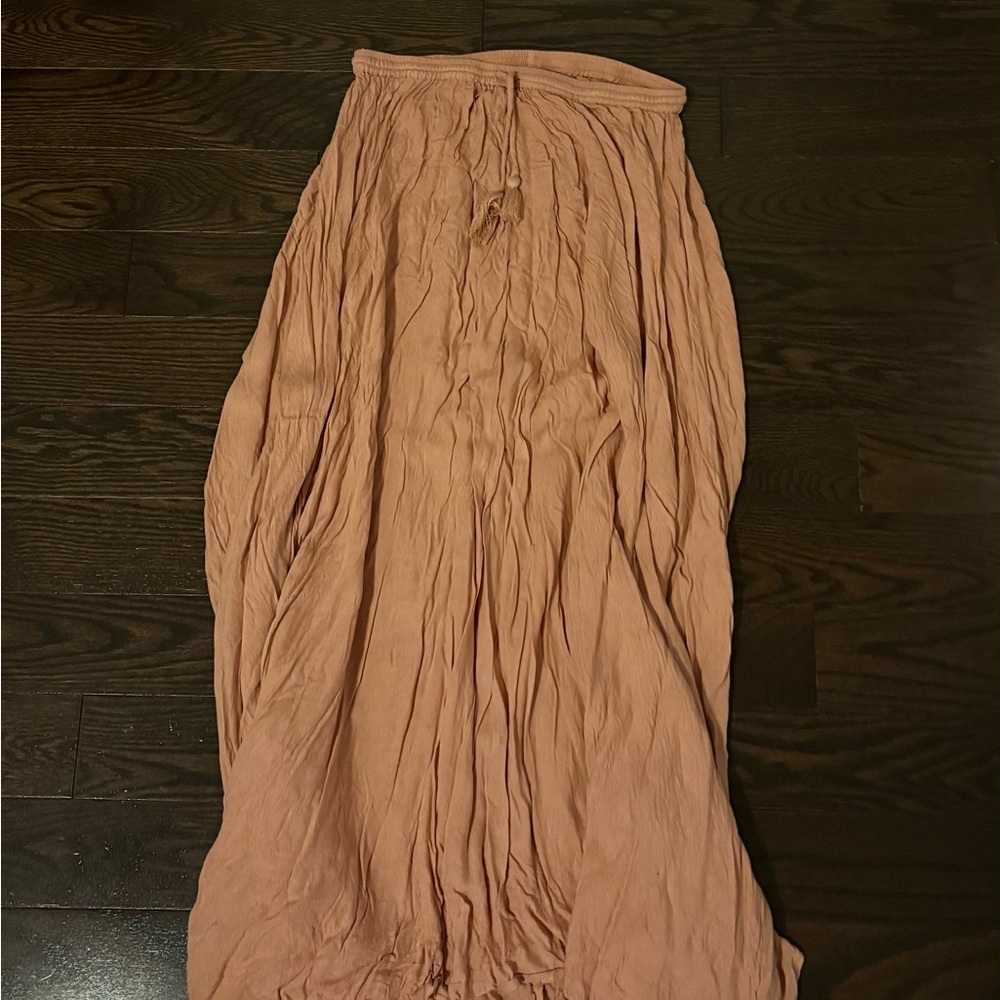 Elegant Light Pink Women's Skirt